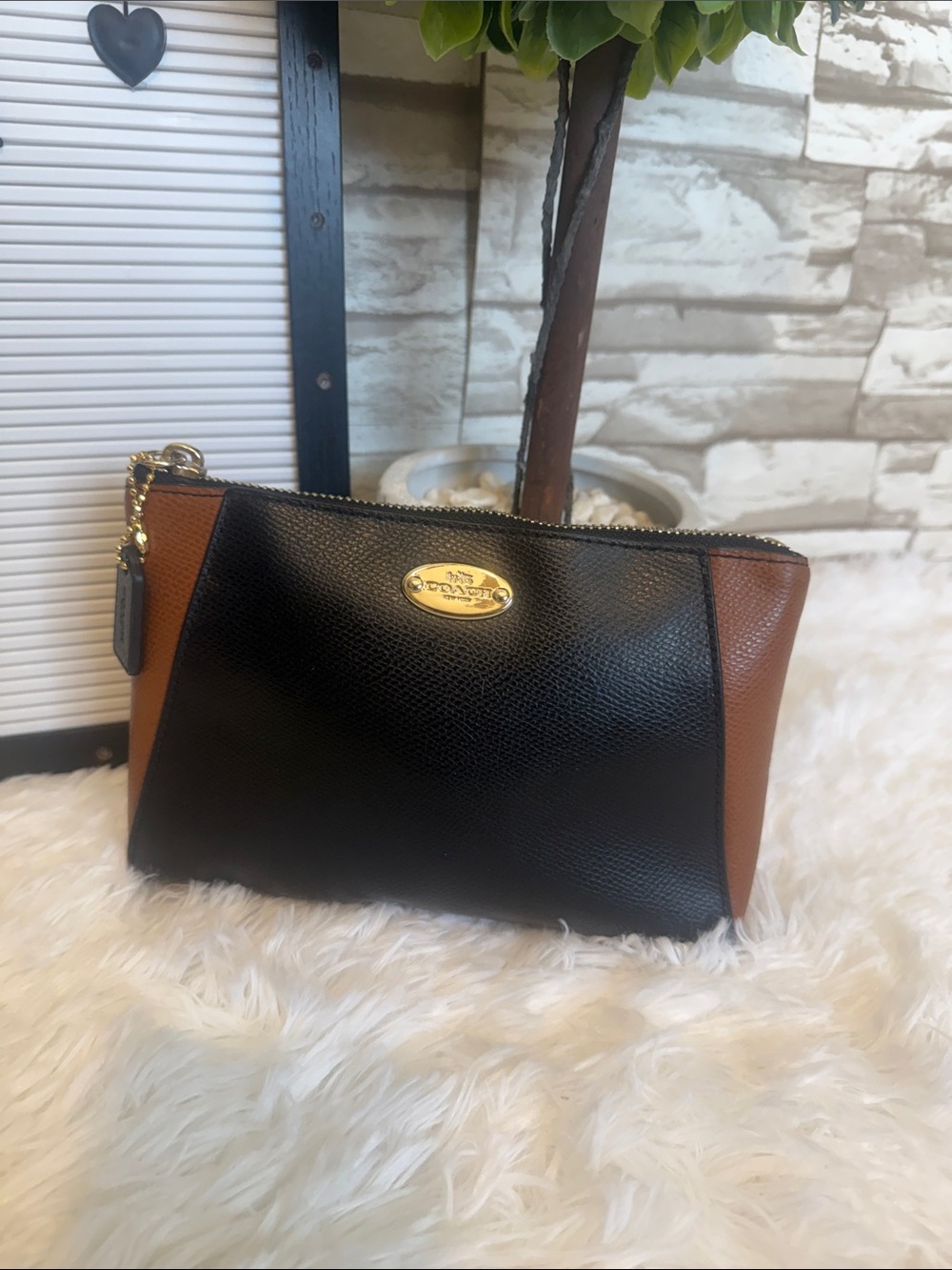 COACH Morgan Crossgrain Leather Colorblock Clutch Wristlet Black/Saddle